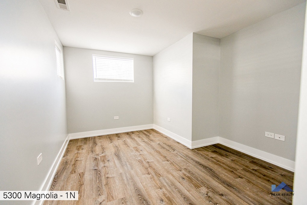 5300 N. Magnolia Ave. 5300 N. Magnolia Ave., Chicago, IL 60640 Andersonville - Leasing by Cross Street